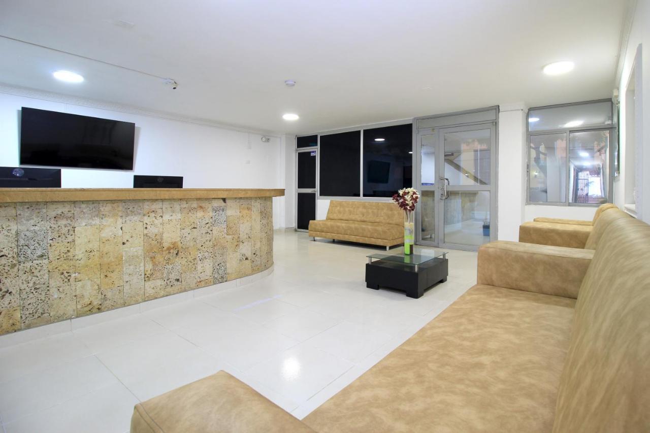 Hotel Rodadero Inn By Geh Suites ซันตามาร์ตา ภายนอก รูปภาพ