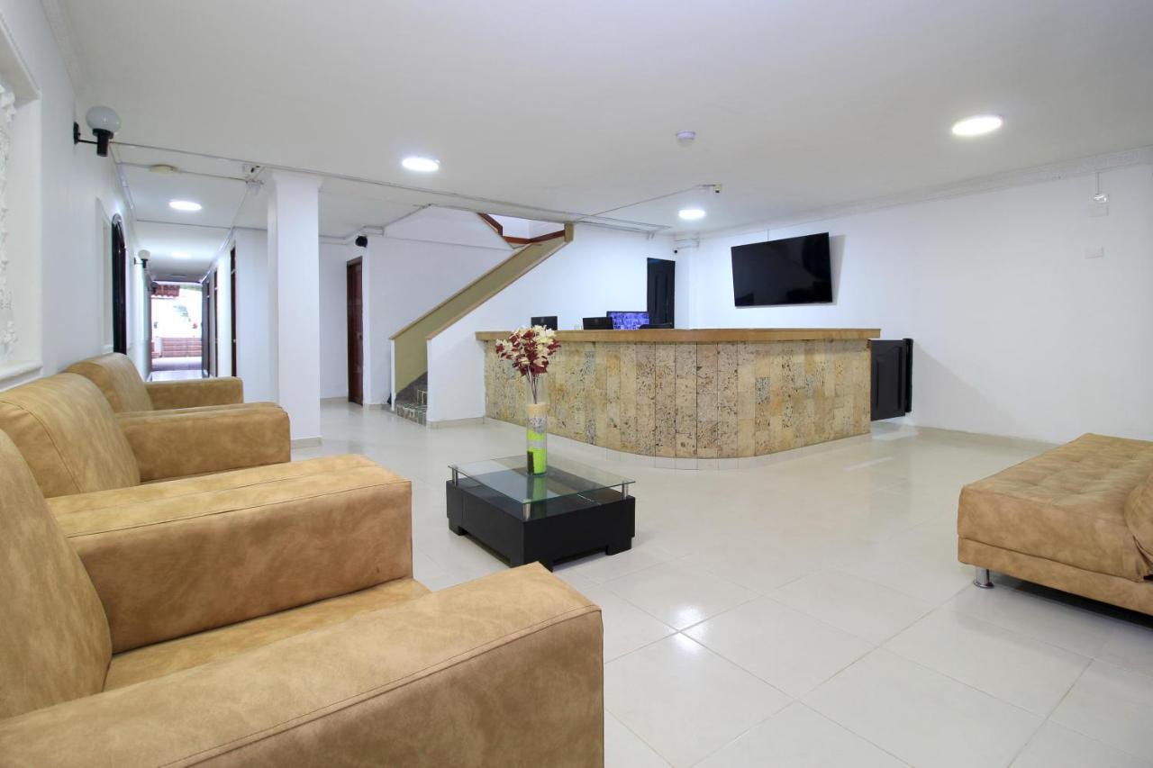 Hotel Rodadero Inn By Geh Suites ซันตามาร์ตา ภายนอก รูปภาพ