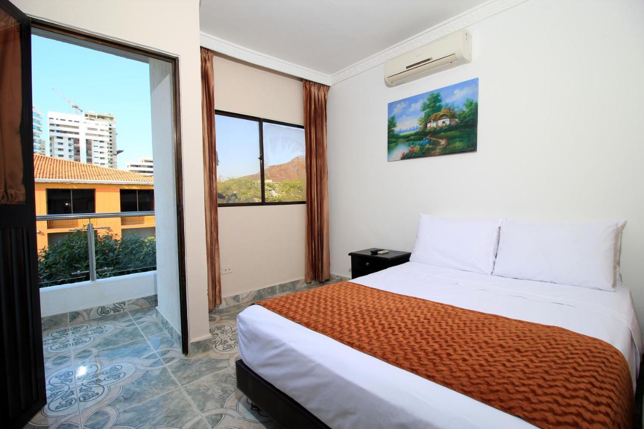Hotel Rodadero Inn By Geh Suites ซันตามาร์ตา ภายนอก รูปภาพ
