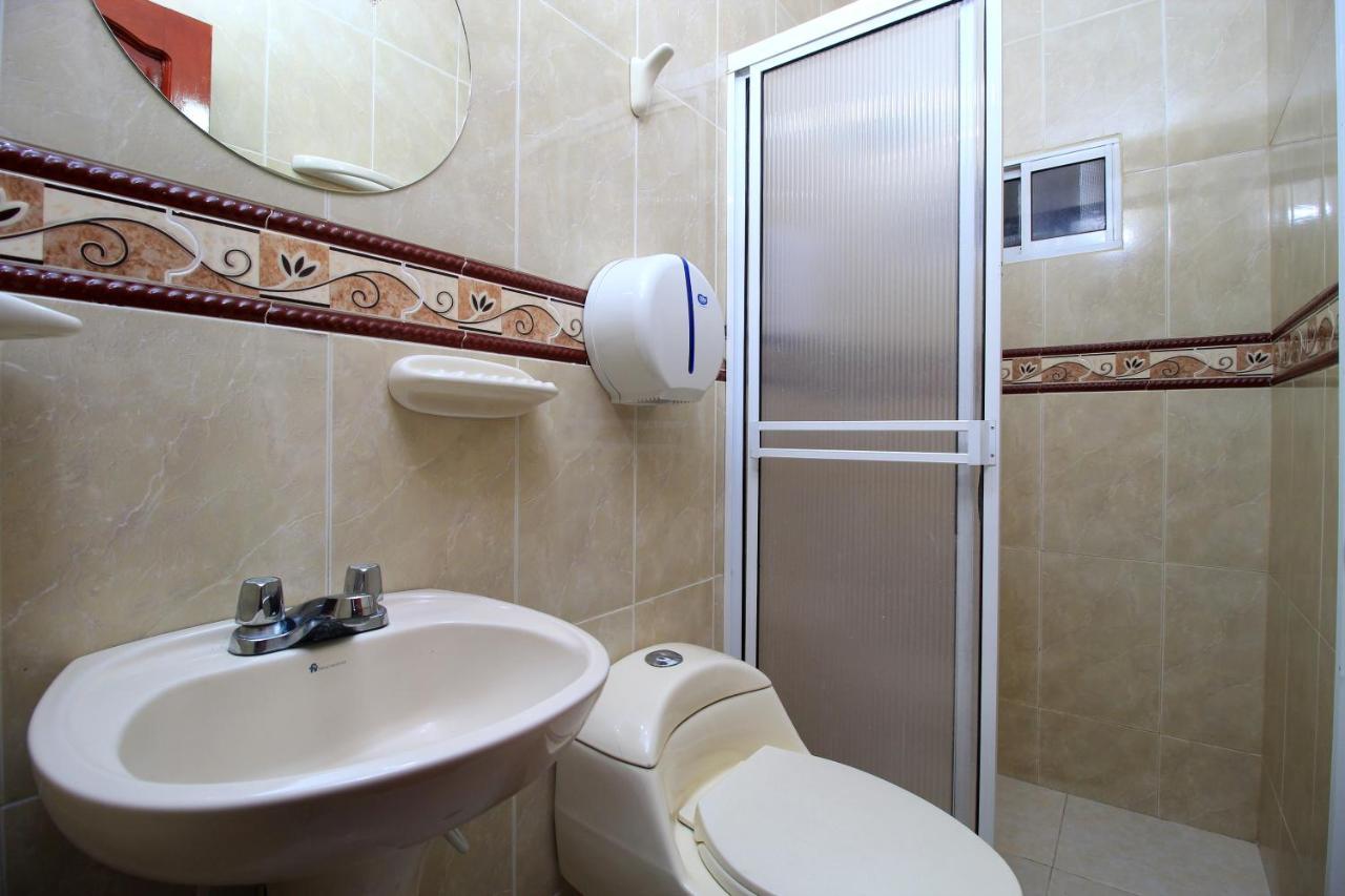 Hotel Rodadero Inn By Geh Suites ซันตามาร์ตา ภายนอก รูปภาพ